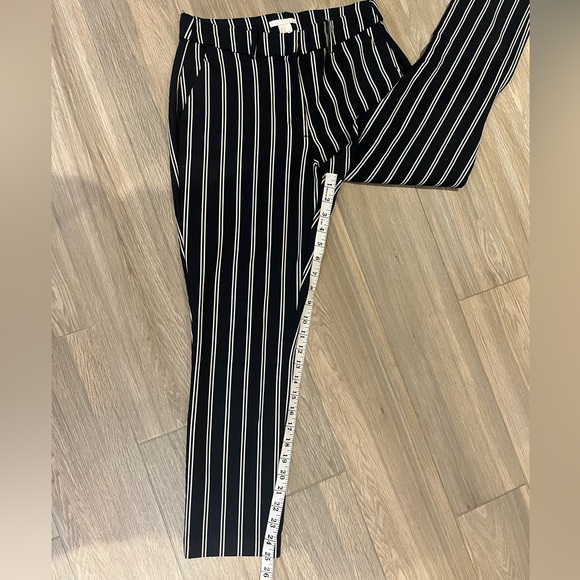 Stripped dress pants size US 8 - Picture 4 of 11